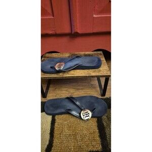 Tommy Hilfiger Size 7 Navy Blue Flip Flops Gold Logo Hardware PLEASE READ